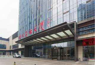 幼儿园仿真草坪铺设